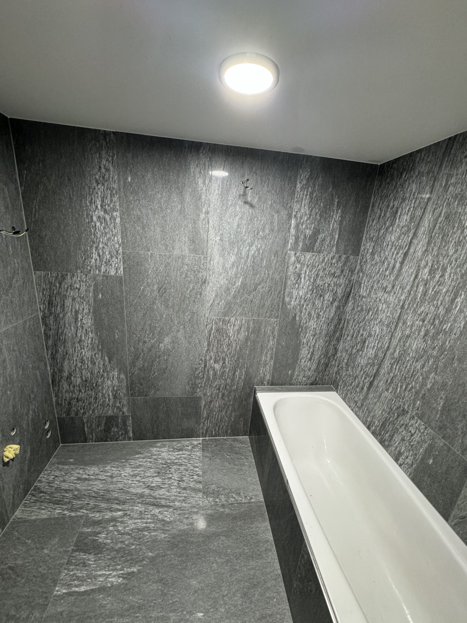 Fliesen und Keramik Arbeit Schweiz Projekt 28