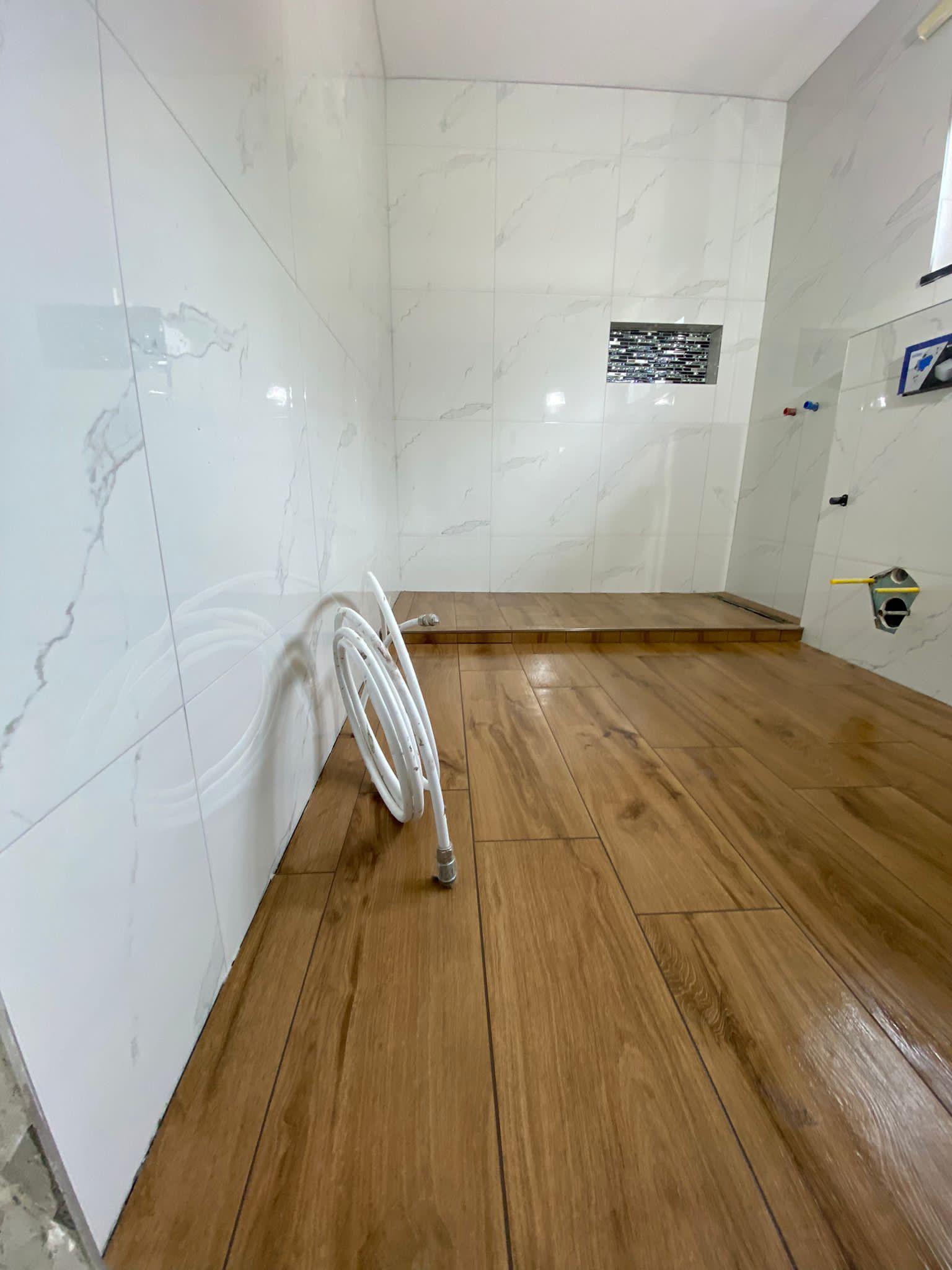 Fliesen und Keramik Arbeit Schweiz Projekt 41